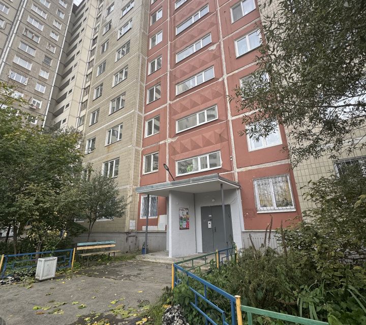 Сдаётся 2-комнатная квартира, 56 м²