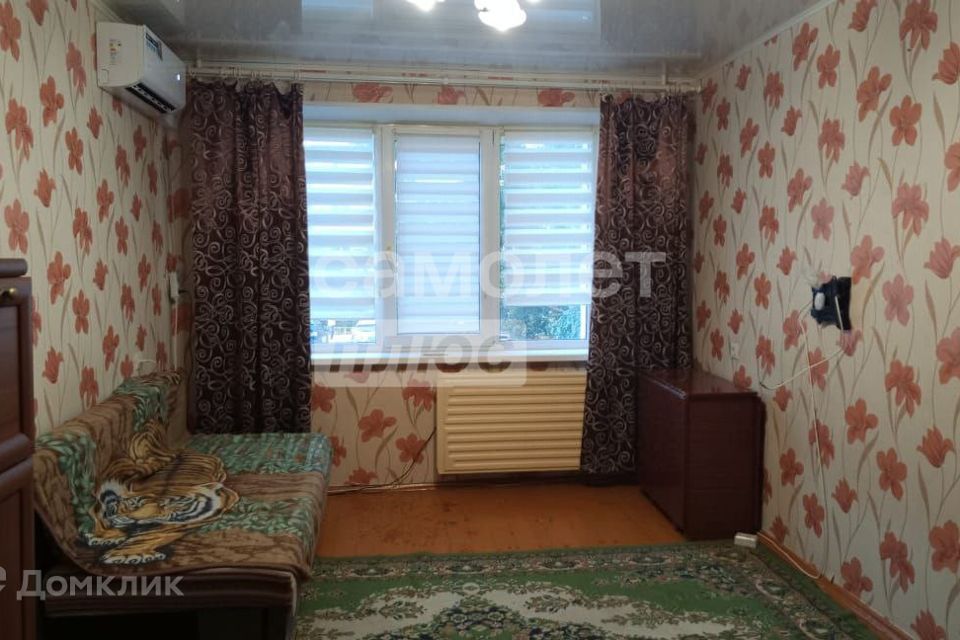 Сдаётся 1-комнатная квартира, 38 м²