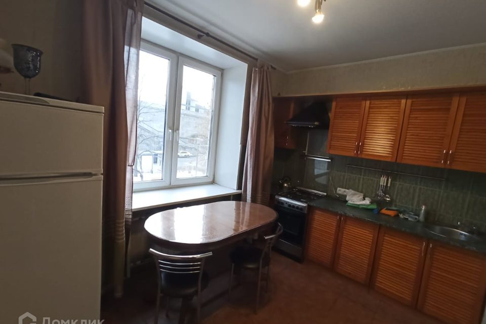 Сдаётся 2-комнатная квартира, 59 м²