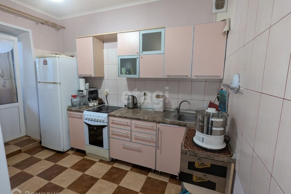 Продаётся 1-комнатная квартира, 39.8 м²