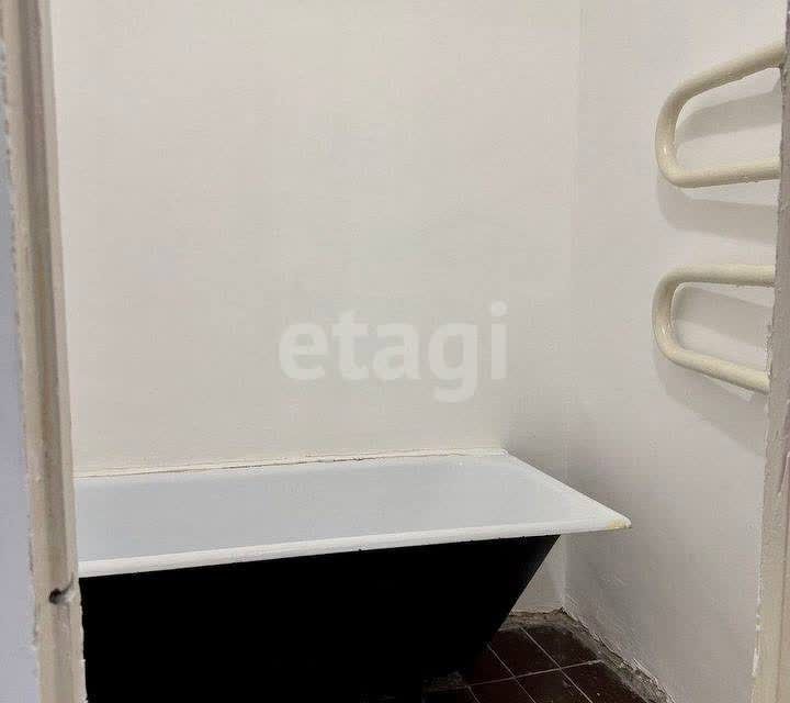 Продаётся 3-комнатная квартира, 61.6 м²