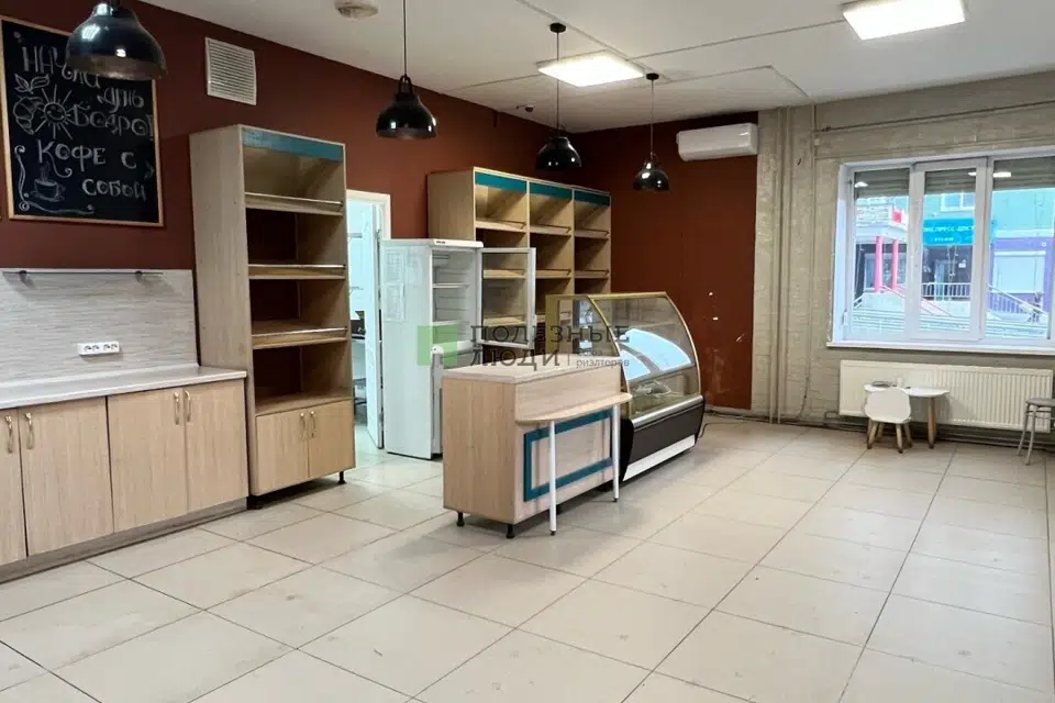 Продаётся торговое помещение, 144 м²