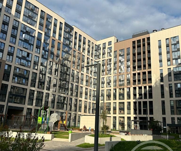 Продаётся 1-комнатная квартира, 38.3 м²
