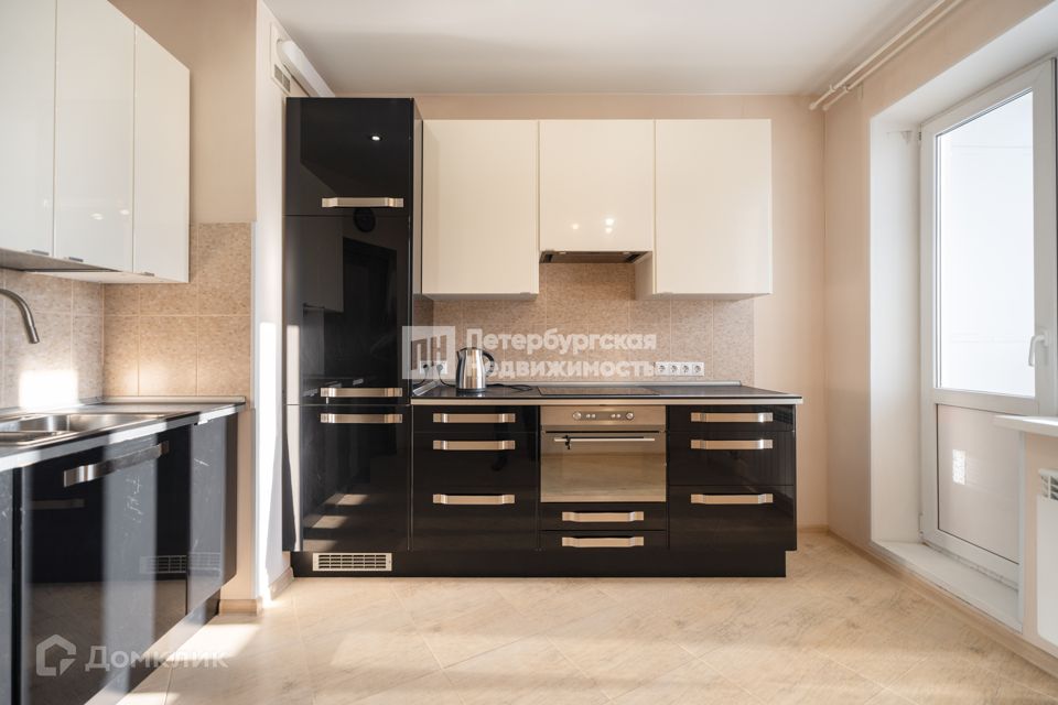 Продаётся 2-комнатная квартира, 60.9 м²