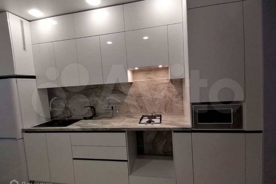 Продаётся 1-комнатная квартира, 41.1 м²