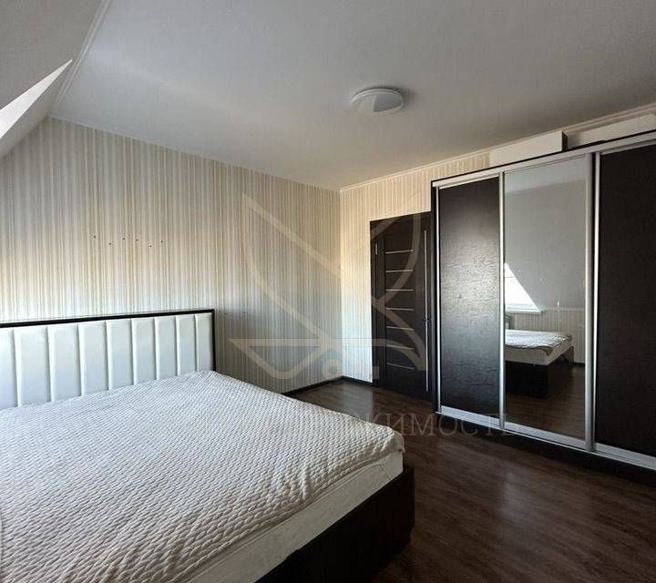 Сдаётся 3-комнатная квартира, 88 м²