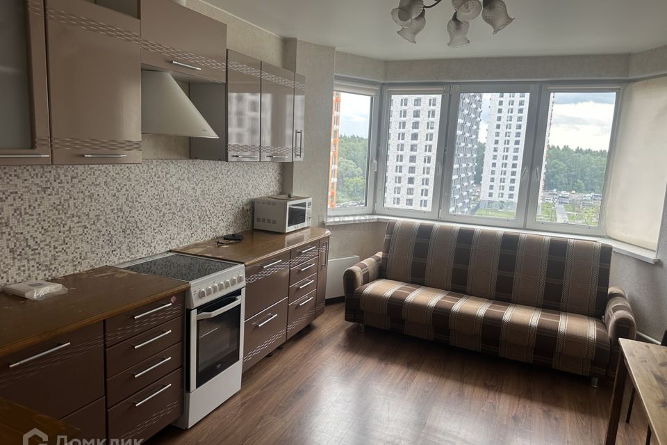 Продаётся 2-комнатная квартира, 58.3 м²