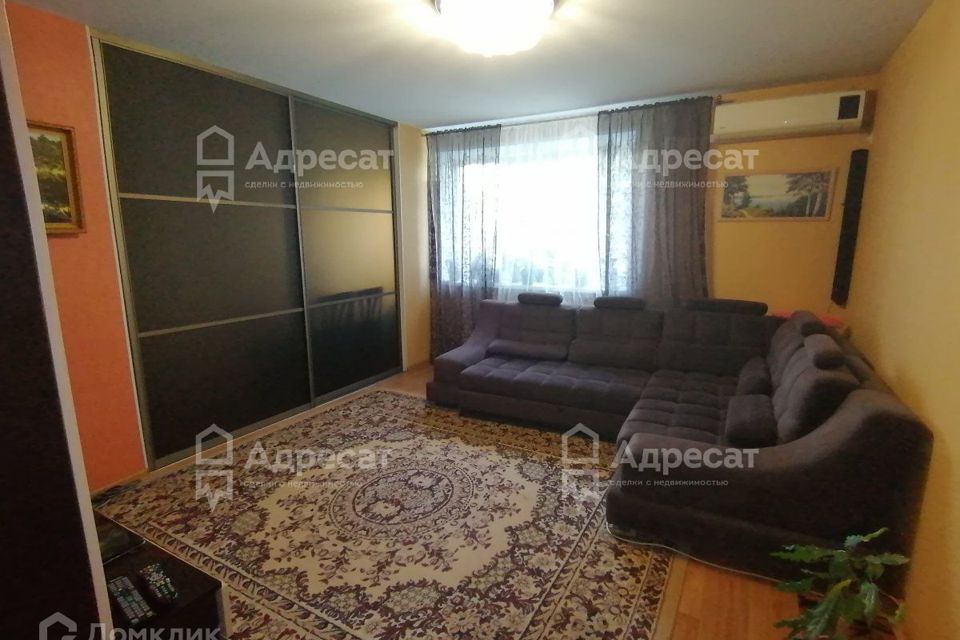 Продаётся 4-комнатная квартира, 75.5 м²