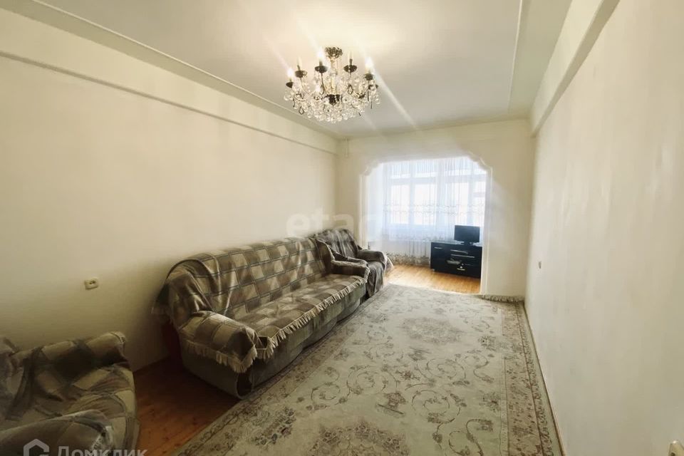 Продаётся 3-комнатная квартира, 72 м²