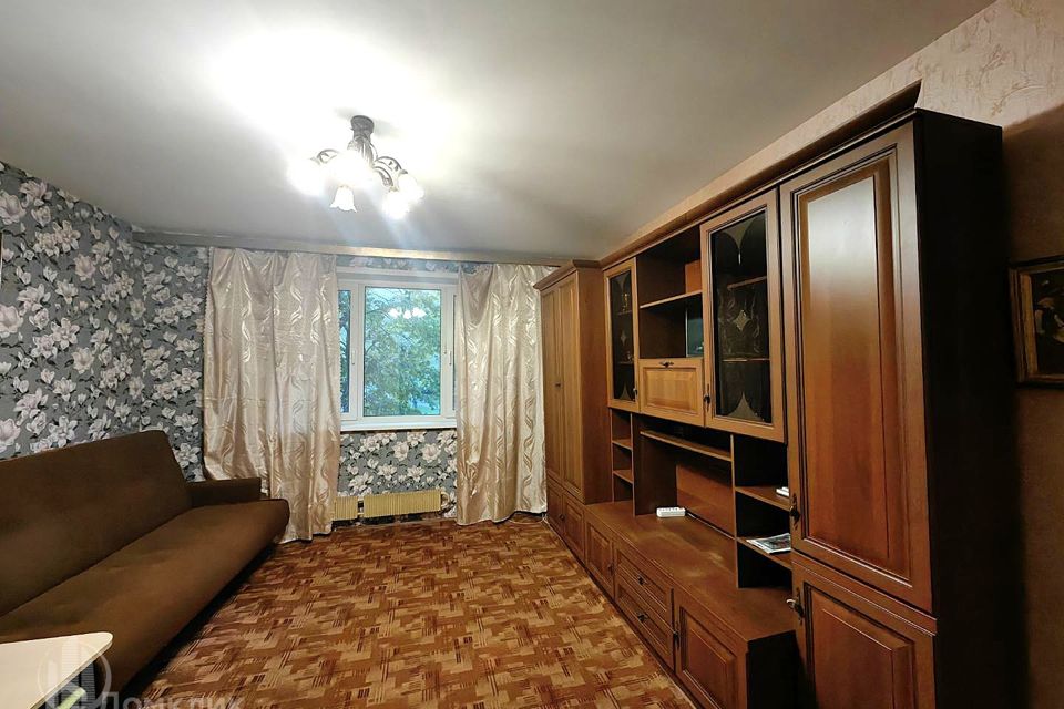 Сдаётся 1-комнатная квартира, 40 м²
