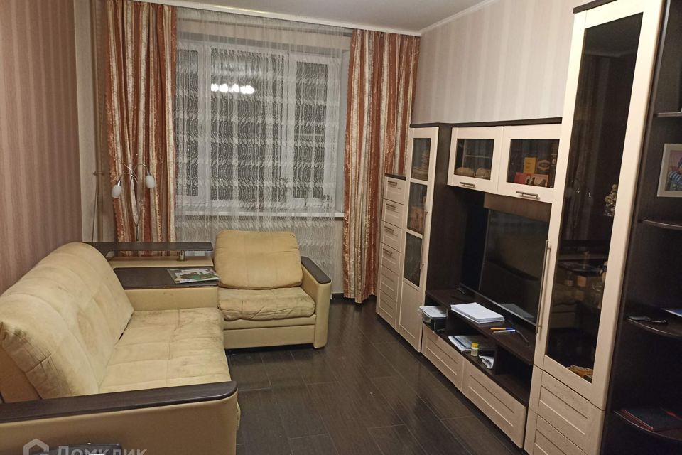 Продаётся 2-комнатная квартира, 75.6 м²