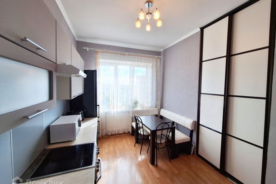 Продаётся 2-комнатная квартира, 57 м²