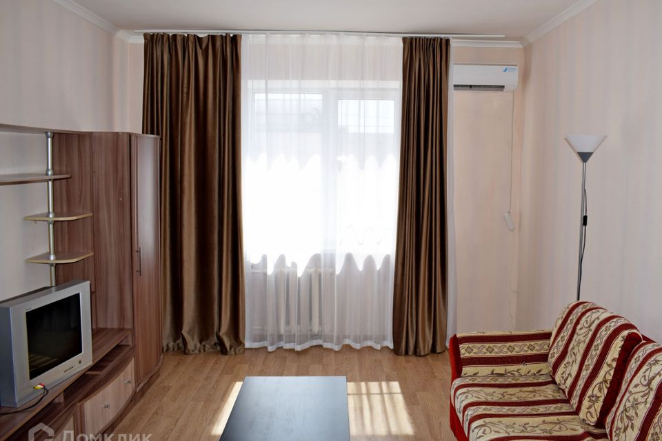 Сдаётся 1-комнатная квартира, 37 м²