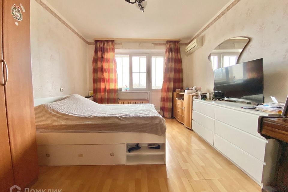 Продаётся 3-комнатная квартира, 77.1 м²