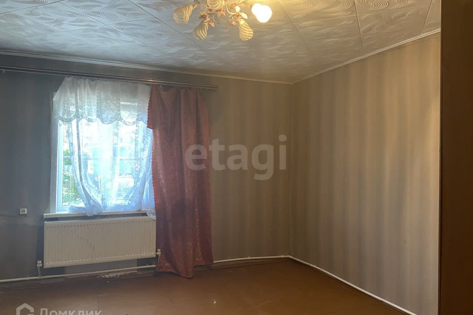 Продаётся 1-комнатная квартира, 42.2 м²