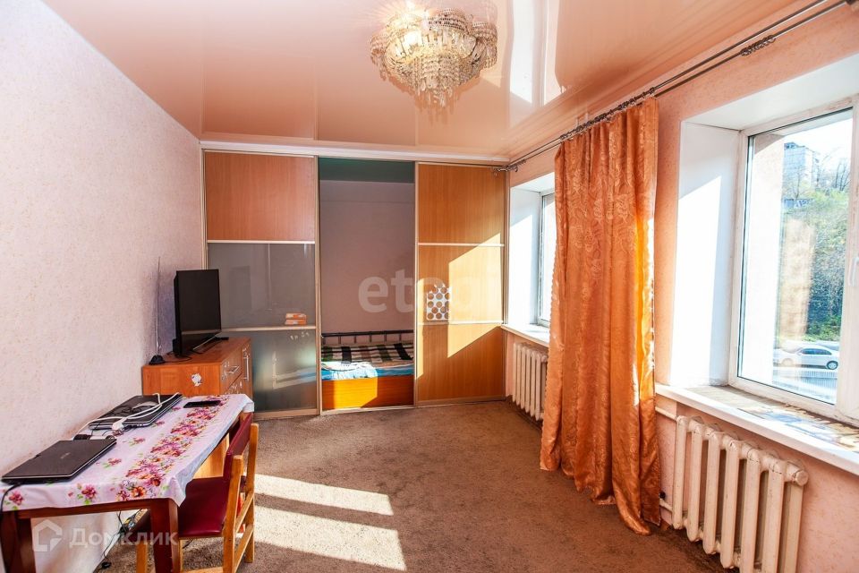 Продаётся 1-комнатная квартира, 37.3 м²
