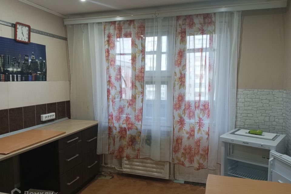 Продаётся 3-комнатная квартира, 60.5 м²