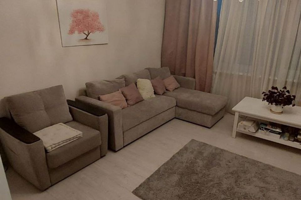 Продаётся 3-комнатная квартира, 72.1 м²