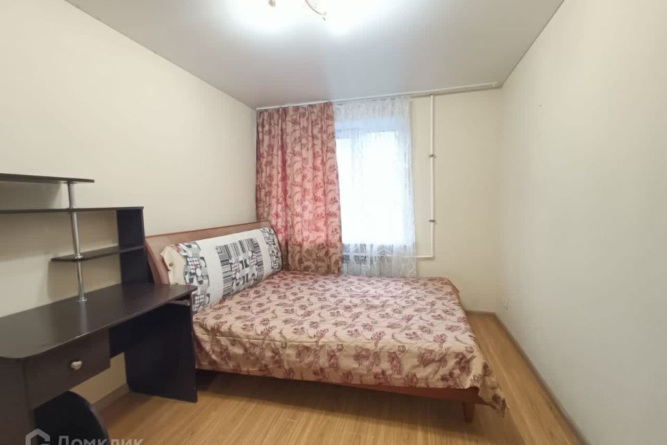 Продаётся комната в 1-комн. квартире, 12.4 м²