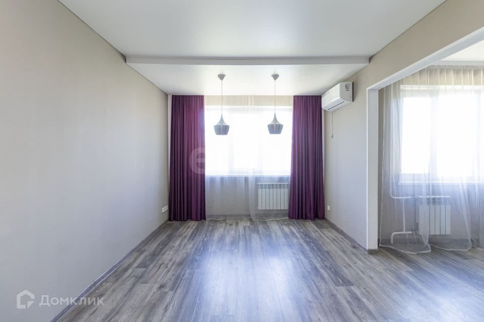 Продаётся 3-комнатная квартира, 65.8 м²