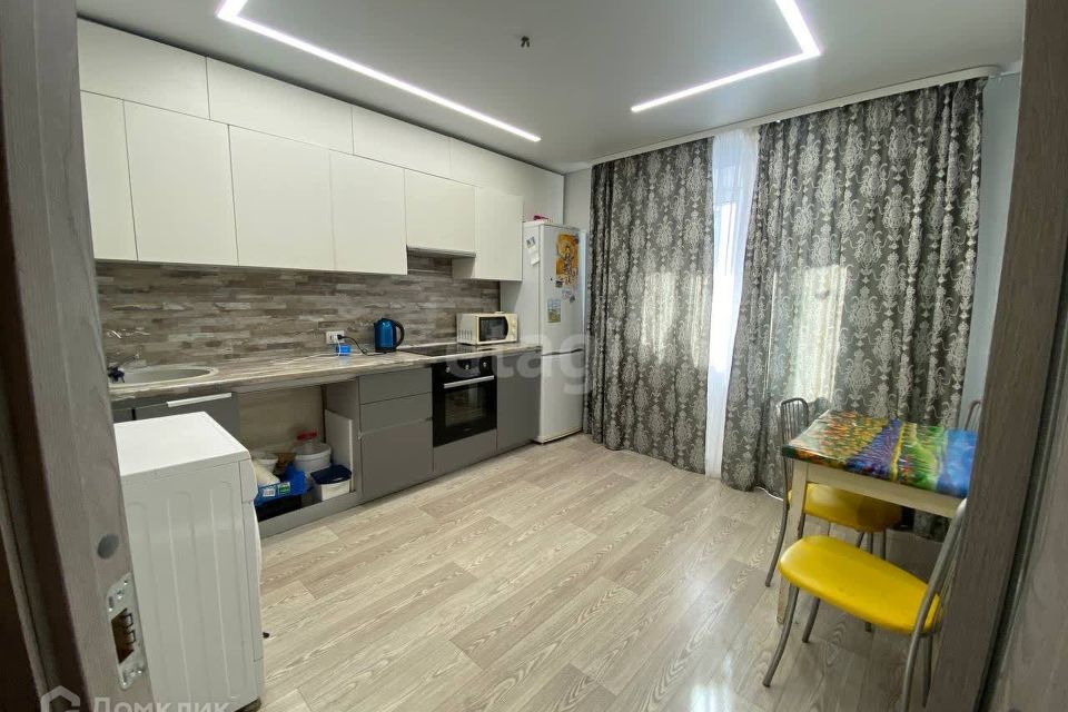 Продаётся 3-комнатная квартира, 71 м²