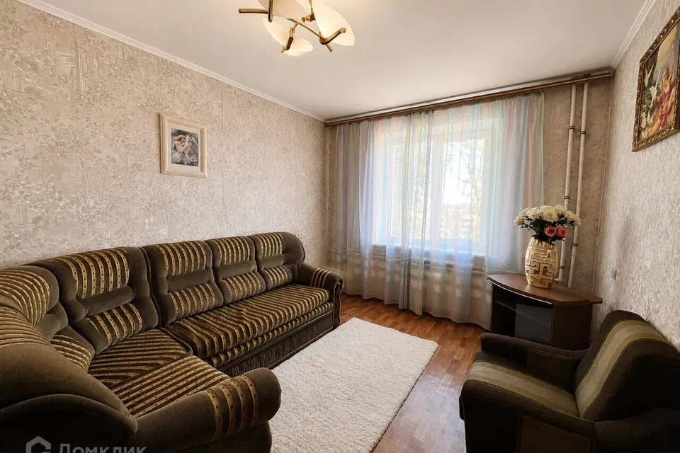 Продаётся 3-комнатная квартира, 61.7 м²