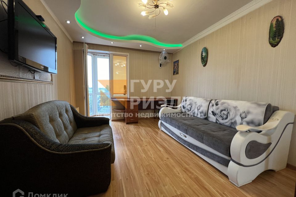 Сдаётся 1-комнатная квартира, 38 м²