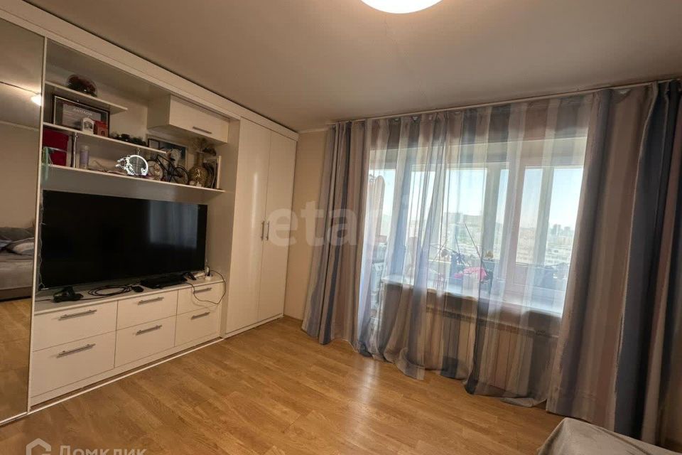 Сдаётся 2-комнатная квартира, 56.2 м²
