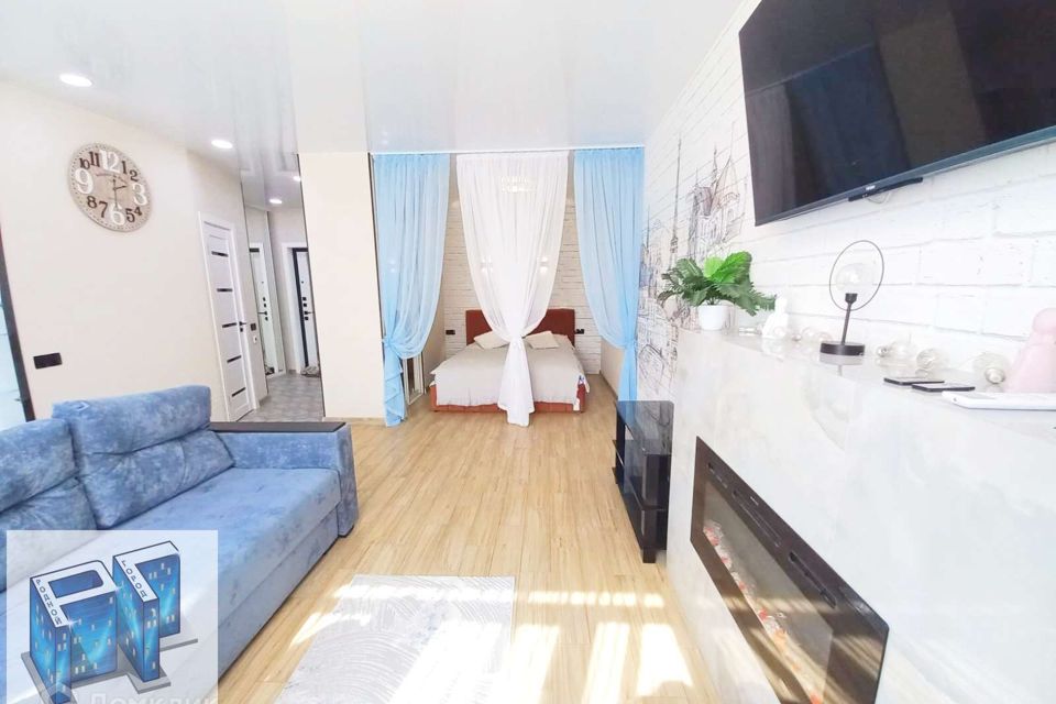 Продаётся 1-комнатная квартира, 43 м²