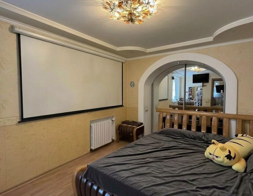 Продаётся 4-комнатная квартира, 84.8 м²