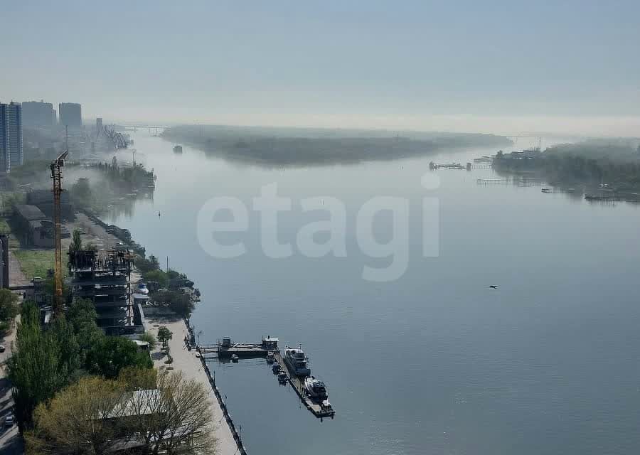 Продаётся 2-комнатная квартира, 87.6 м²