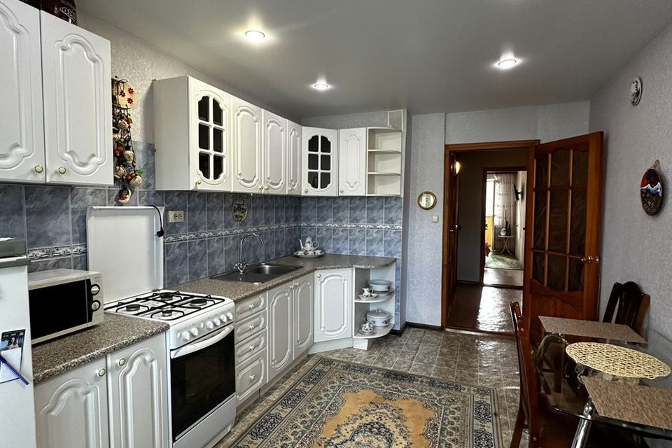 Продаётся 3-комнатная квартира, 75.7 м²