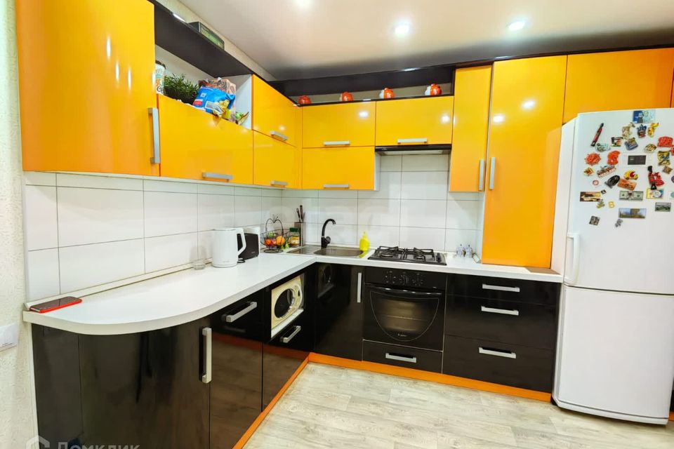 Продаётся 2-комнатная квартира, 57.9 м²
