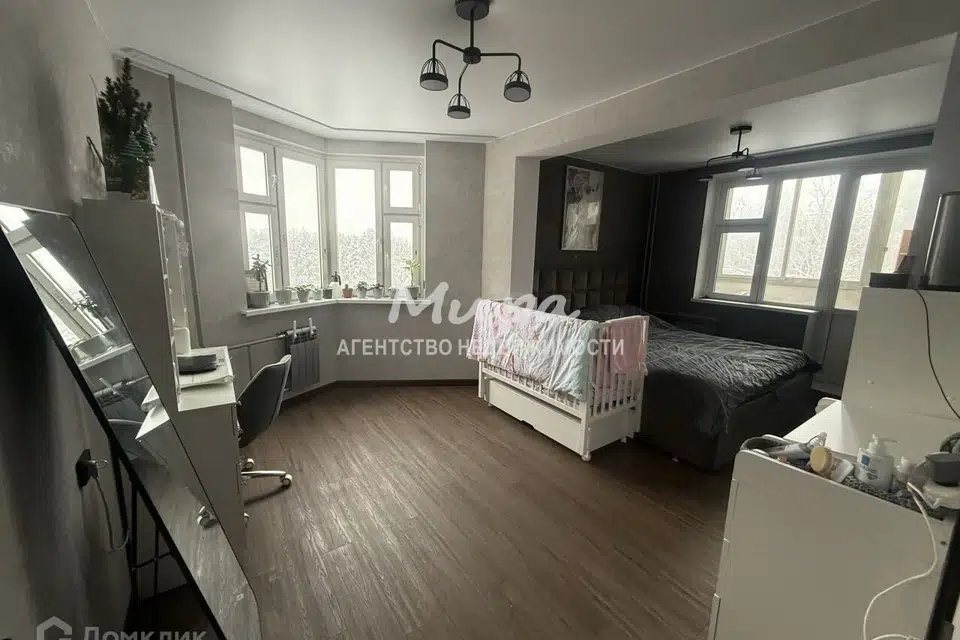 Продаётся 3-комнатная квартира, 76.5 м²