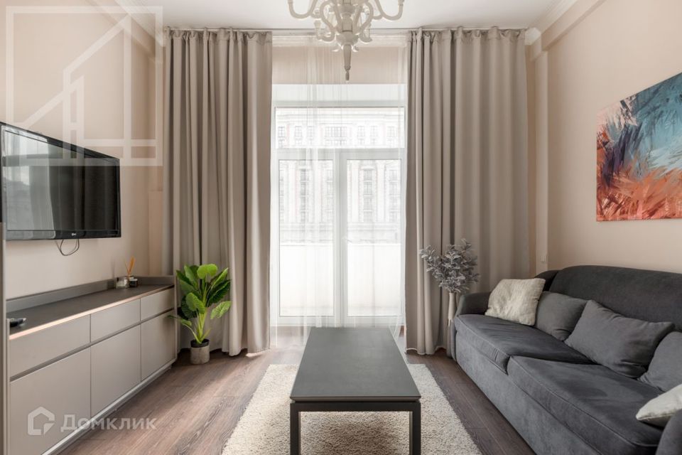 Сдаётся 2-комнатная квартира, 56 м²