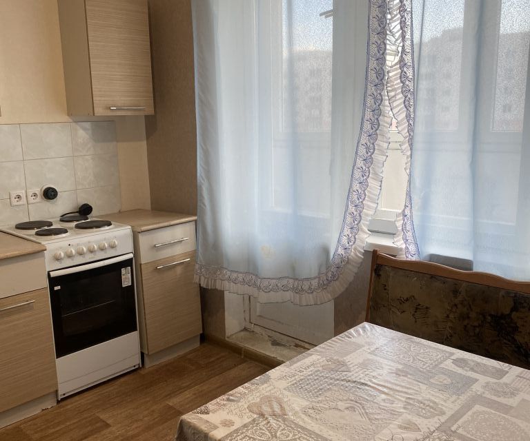 Сдаётся 2-комнатная квартира, 60.7 м²