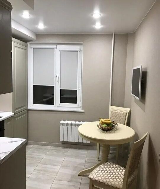 Сдаётся 1-комнатная квартира, 40 м²