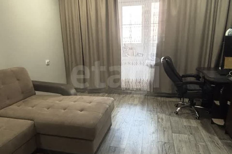 Продаётся 2-комнатная квартира, 58.6 м²