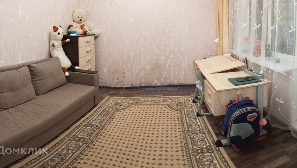 Продаётся 3-комнатная квартира, 52.8 м²