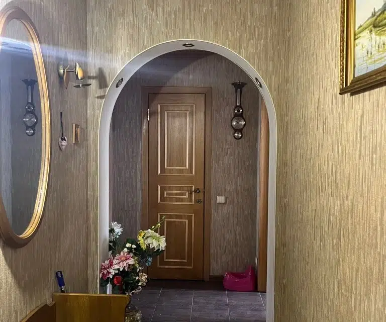 Продаётся 3-комнатная квартира, 67 м²