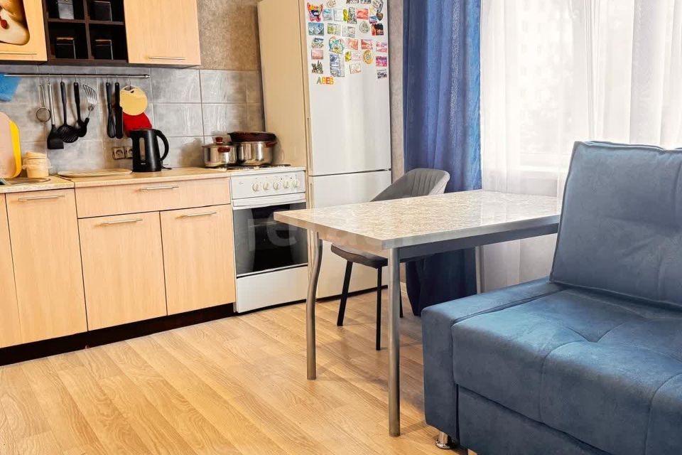 Продаётся 1-комнатная квартира, 44.7 м²