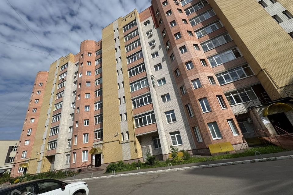 Сдаётся 2-комнатная квартира, 91.7 м²