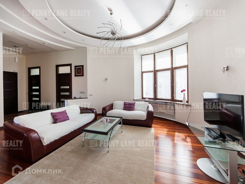 Сдаётся 4-комнатная квартира, 155 м²