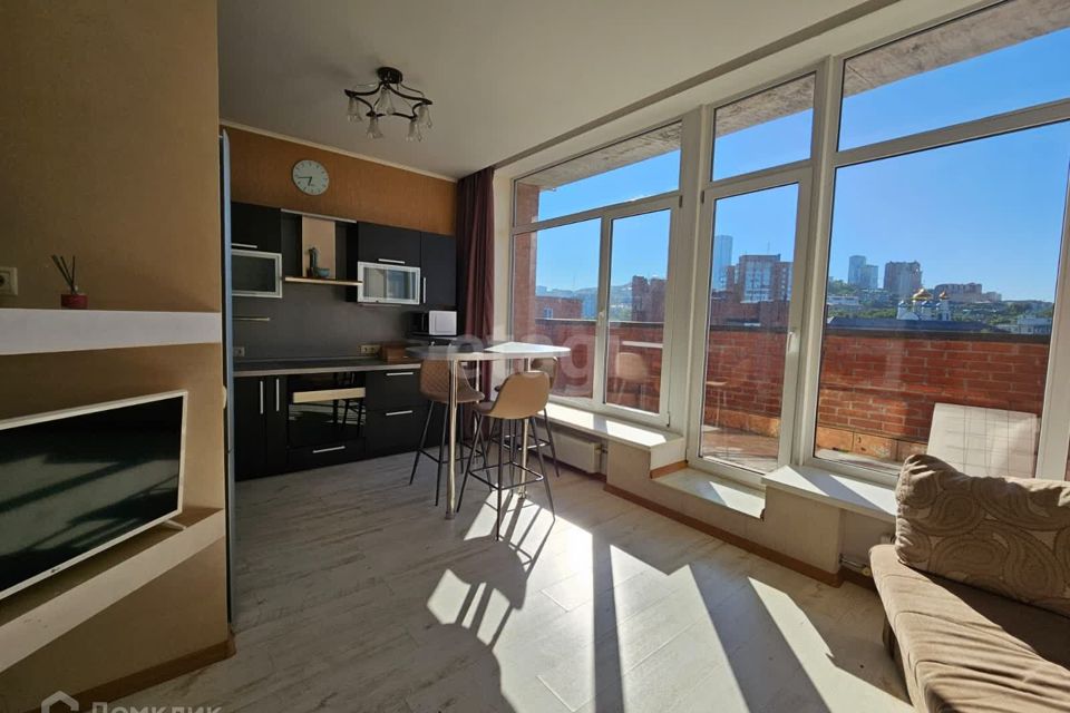 Продаётся 2-комнатная квартира, 64.4 м²
