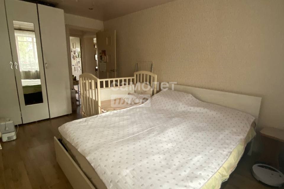 Продаётся 3-комнатная квартира, 53 м²