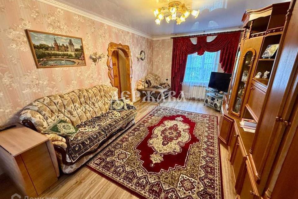 Продаётся 2-комнатная квартира, 62.21 м²