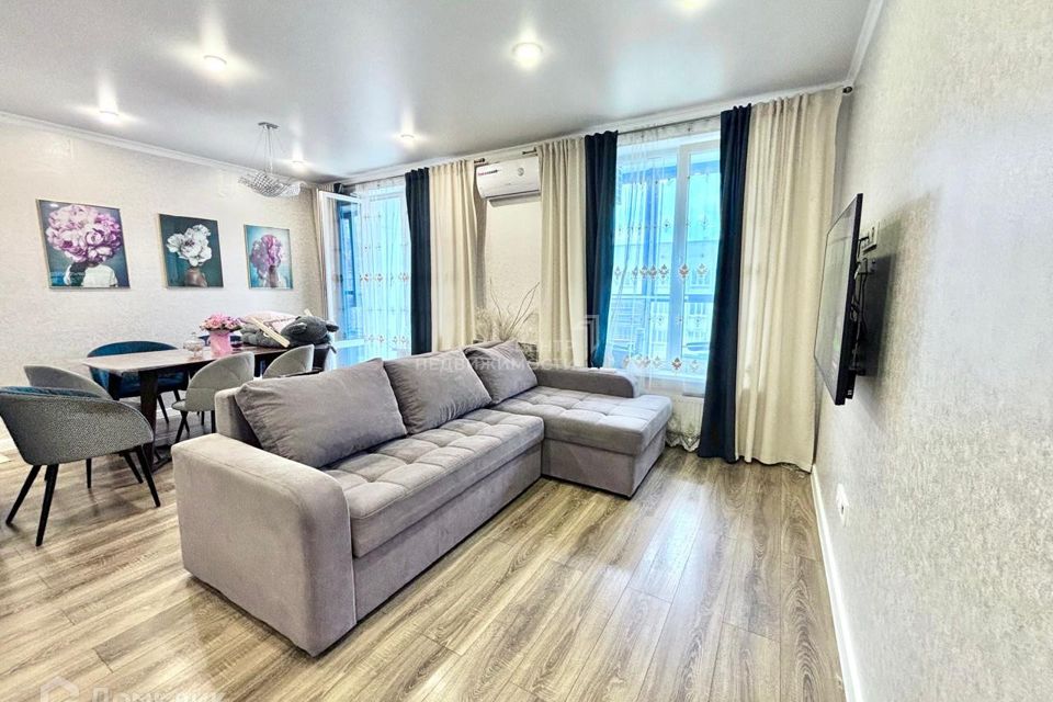 Продаётся 3-комнатная квартира, 65 м²