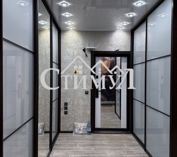Продаётся 2-комнатная квартира, 69.2 м²