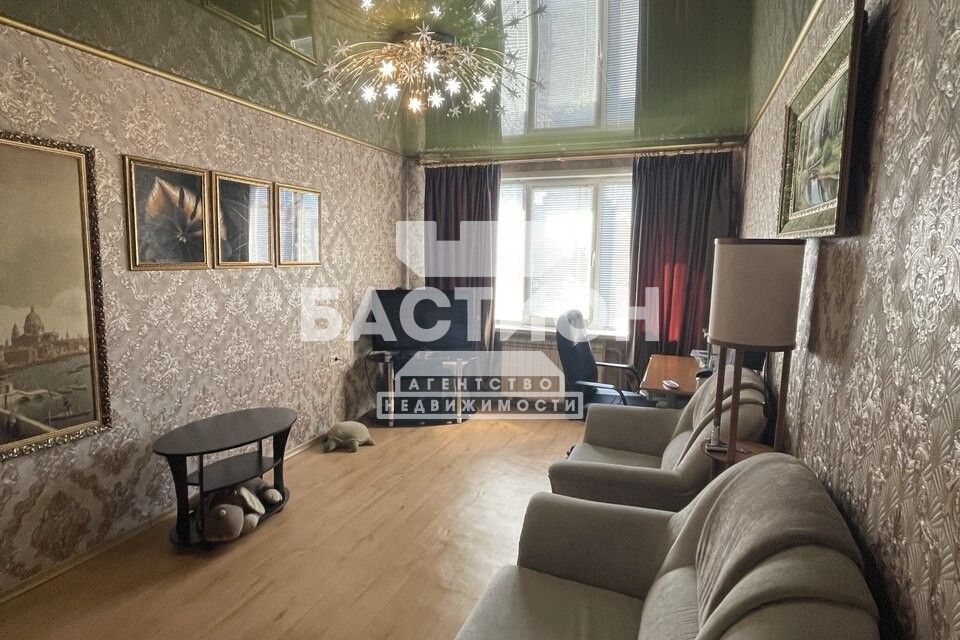 Продаётся 2-комнатная квартира, 54 м²