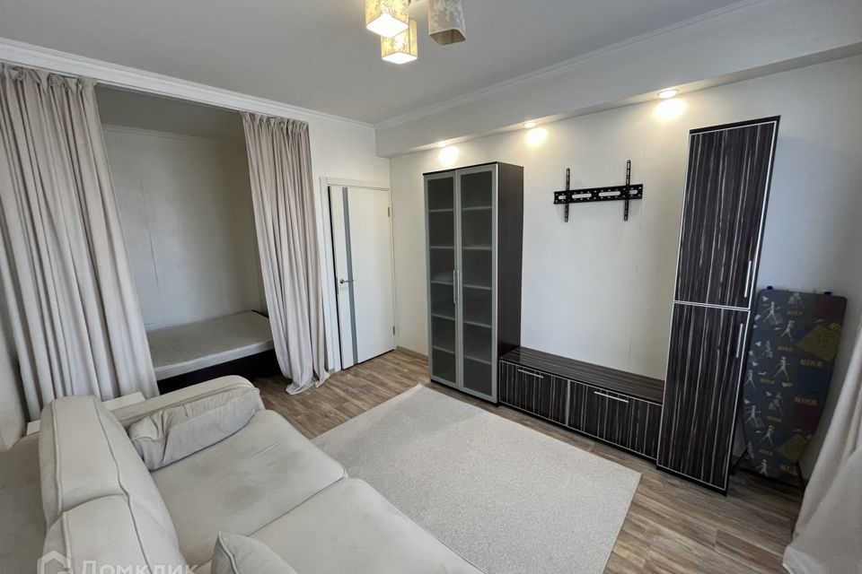 Продаётся 1-комнатная квартира, 35.4 м²